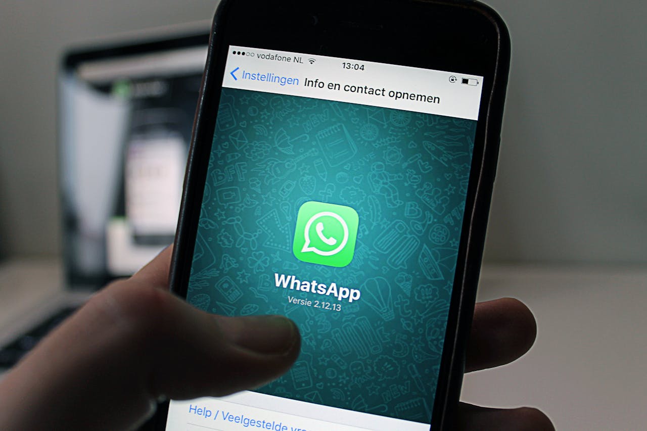 ¿Cómo montar un grupo de WhatsApp de vecinos?