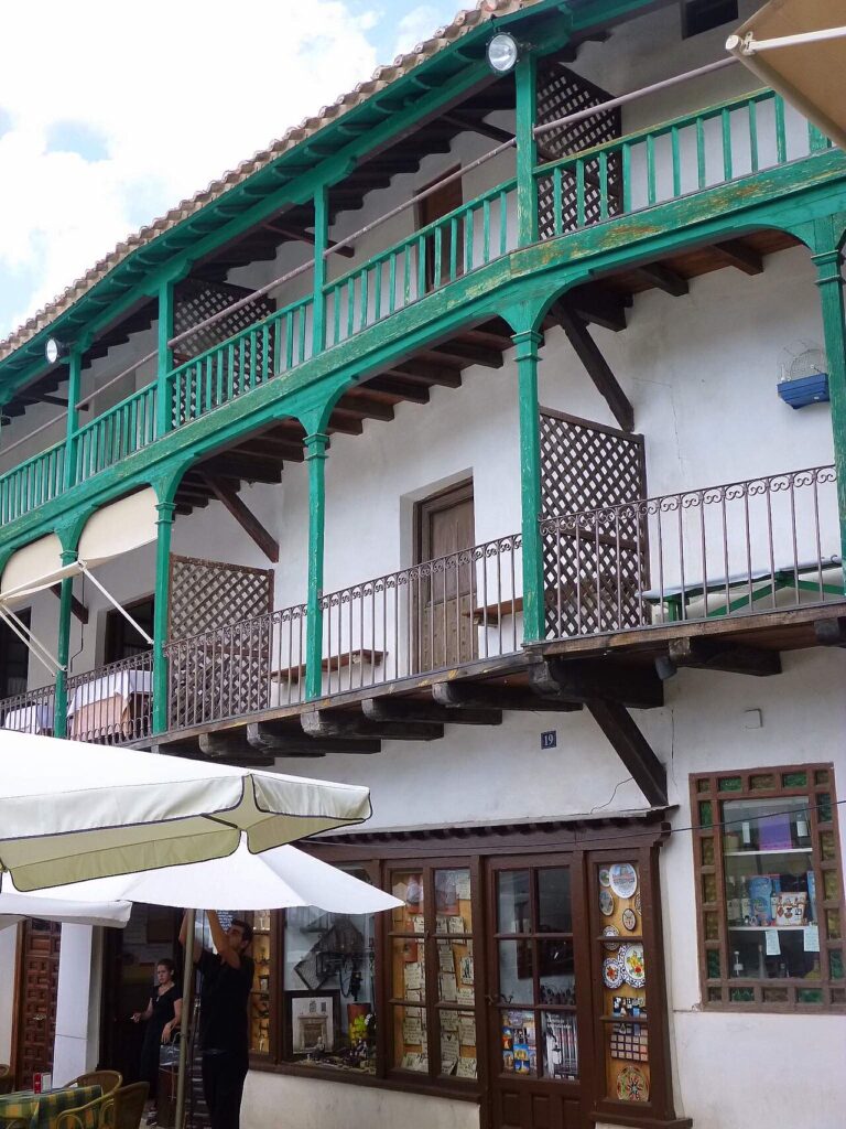 Soportales y balcones de la plaza Mayor