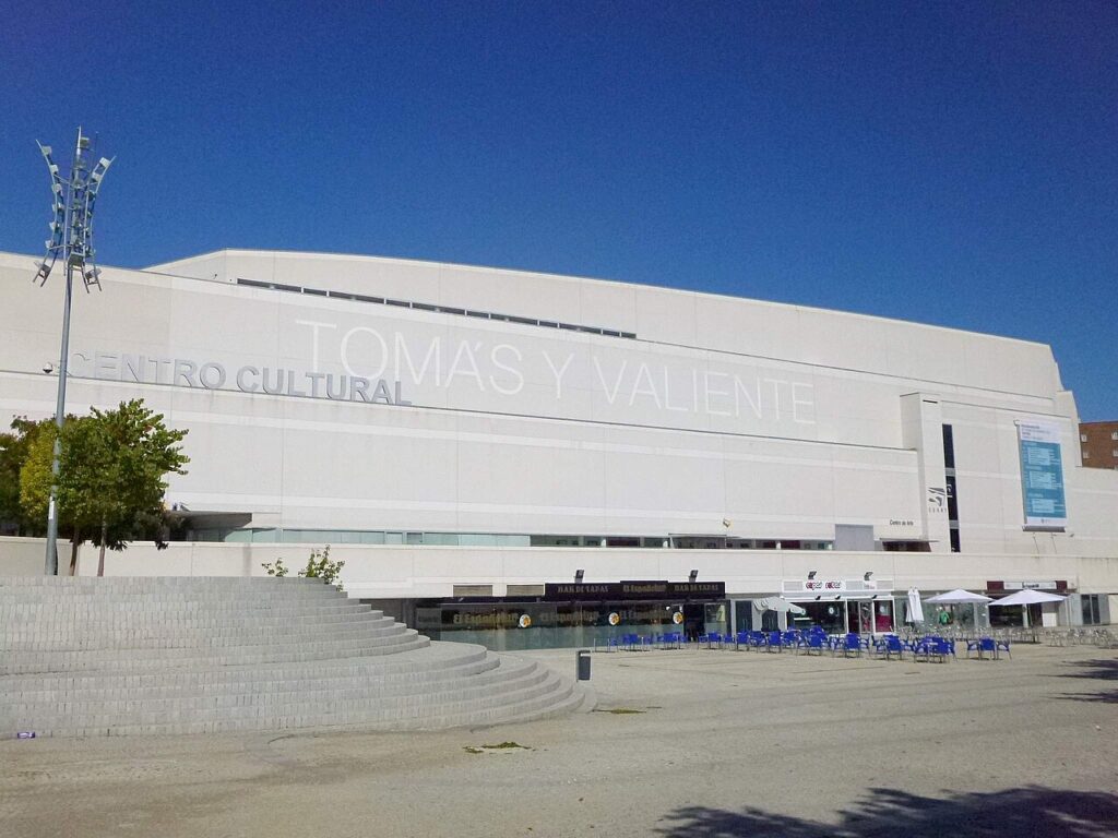 El Centro Cultural Tomás y Valiente, inaugurado en 2005