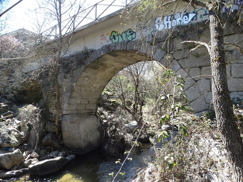 El puente del Molino, en La Navata