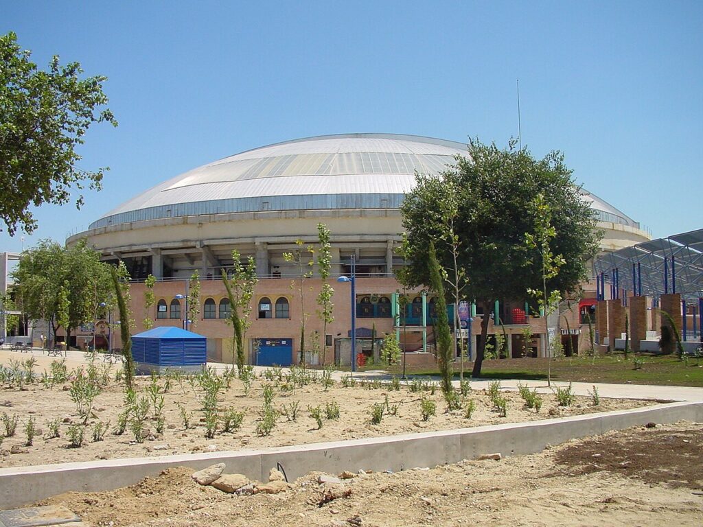 La Cubierta, la plaza de toros con techo móvil