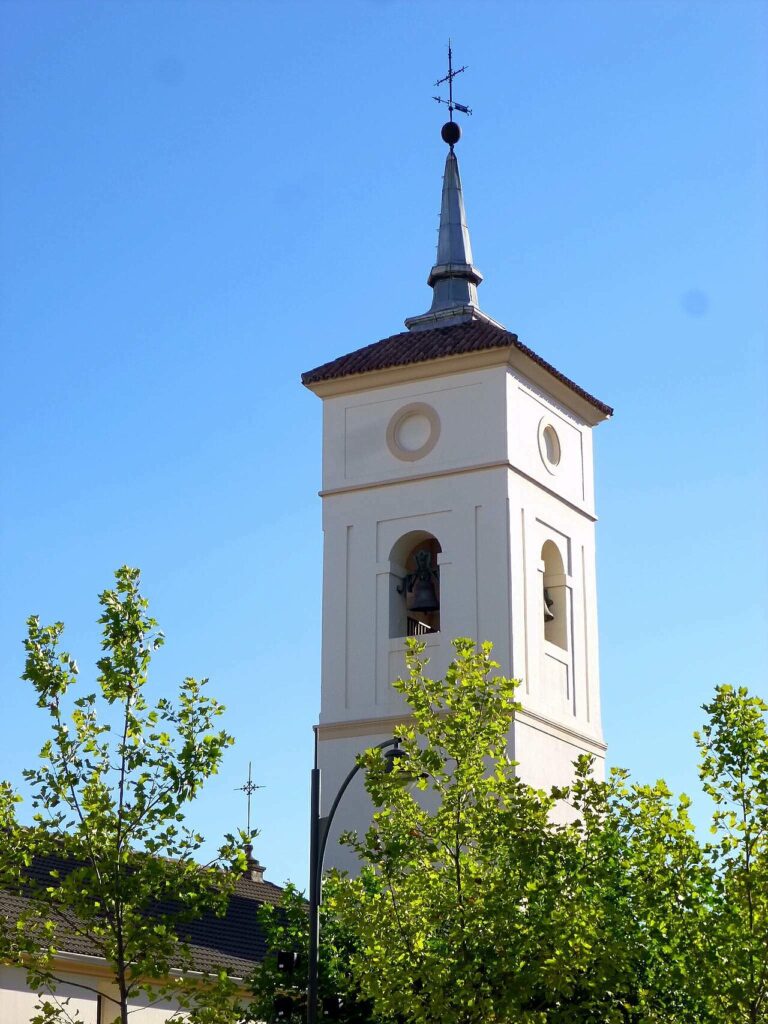 Otra vista de la iglesia de Santa Catalina Mártir