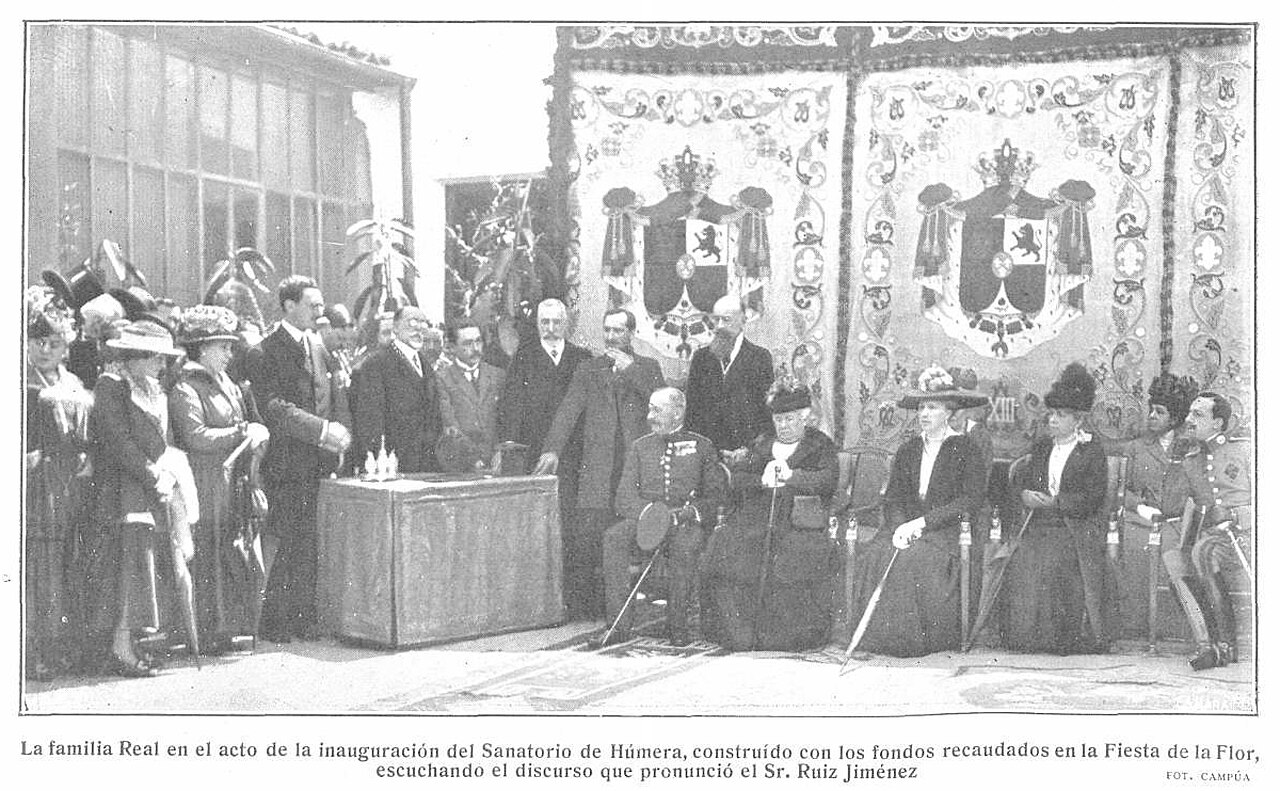 Inauguración del sanatorio de Húmera en 1916, en una fotografía publicada por la revista Mundo Gráfico