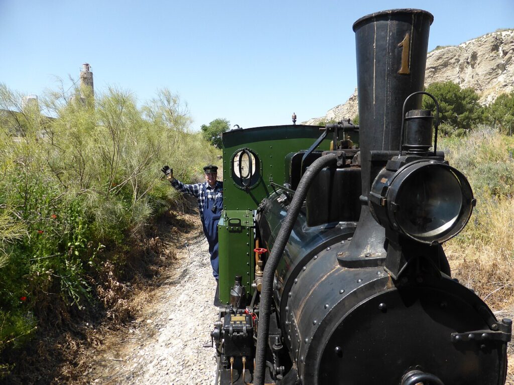 La locomotora de vapor Arganda, de 1925, del tren turístico