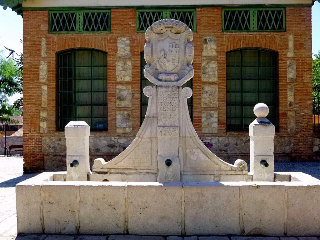 La Fuente de la Villa, construida en 1605