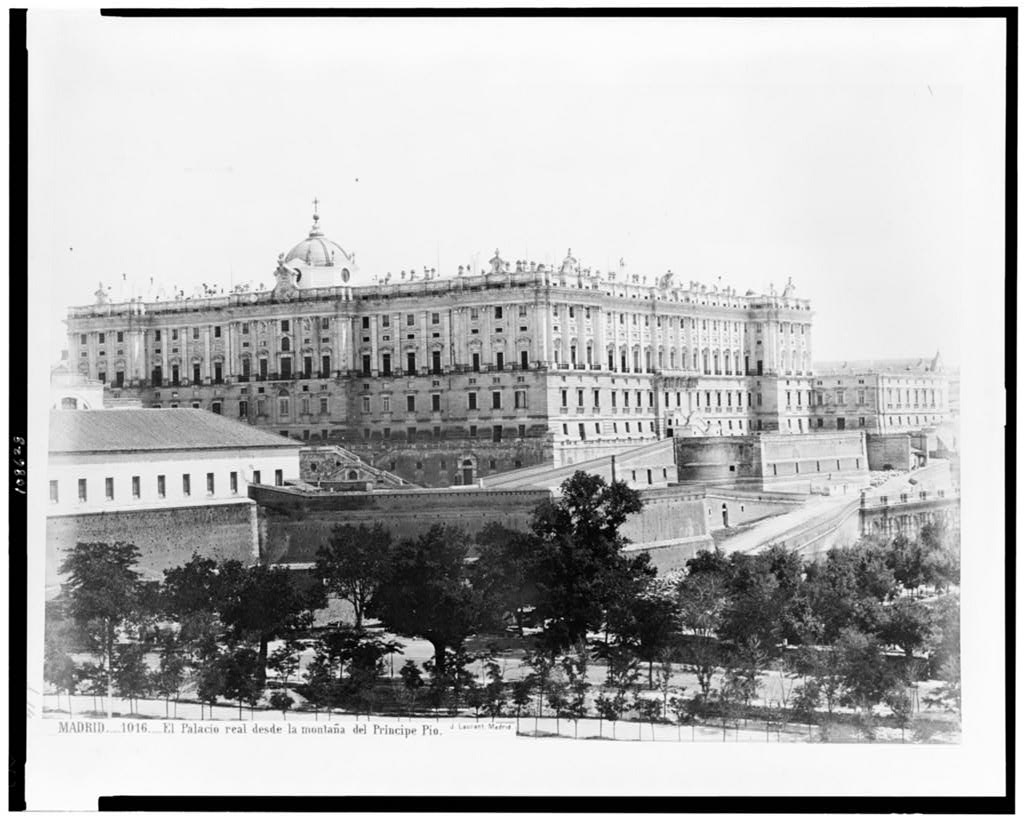 El Palacio Real desde la montaña del Príncipe Pío, por J. Laurent