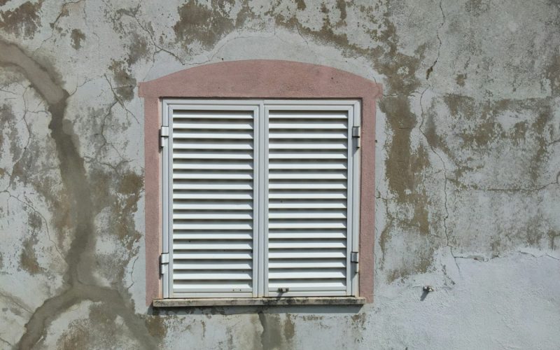 ¿Por qué las humedades son como los ex? Porque vuelven cuando menos lo esperas