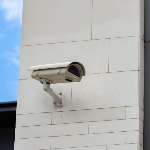 Cámaras de seguridad: los paparazzis del vecindario