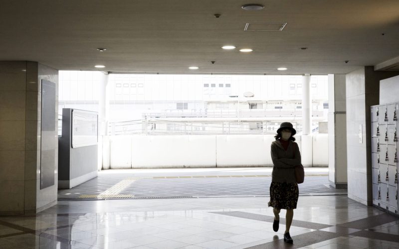 Conserjería de guardia: 5 cosas que solo pasan en agosto (y por qué necesitas sustituciones de conserje en Madrid)