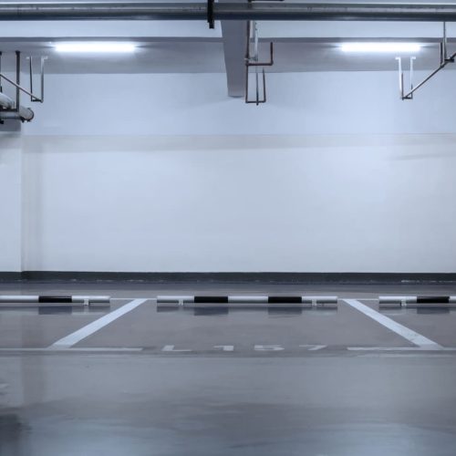 El Tetris del garaje: Cómo evitar que te rayen el coche y otros dramas motorizados bajo tierra